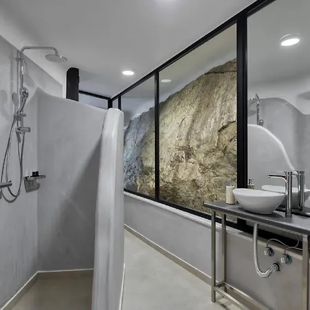 Villa Outstanding Mykonos | 5 Bedrooms | Menelaus | Private Pool With Panoramic Sea Views | Bbq | Faros